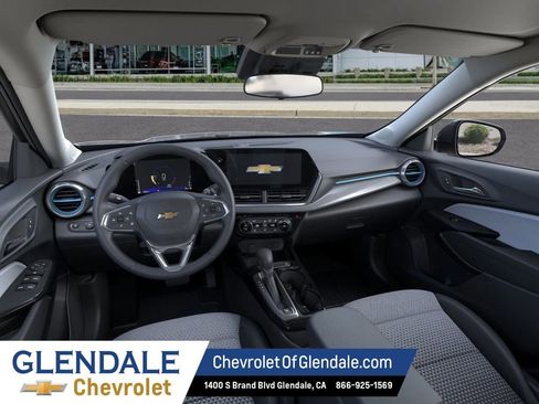 New 2026 Chevrolet Trax LT w/ Driver Confidence Package FWD image 15