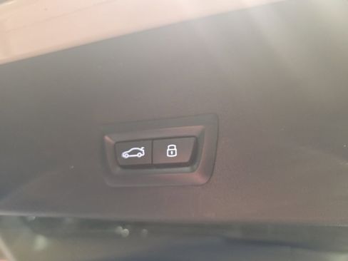 Used 2025 BMW X3 M50 w/ Premium Package image 11