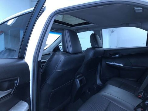 Used 2013 Toyota Camry SE image 21