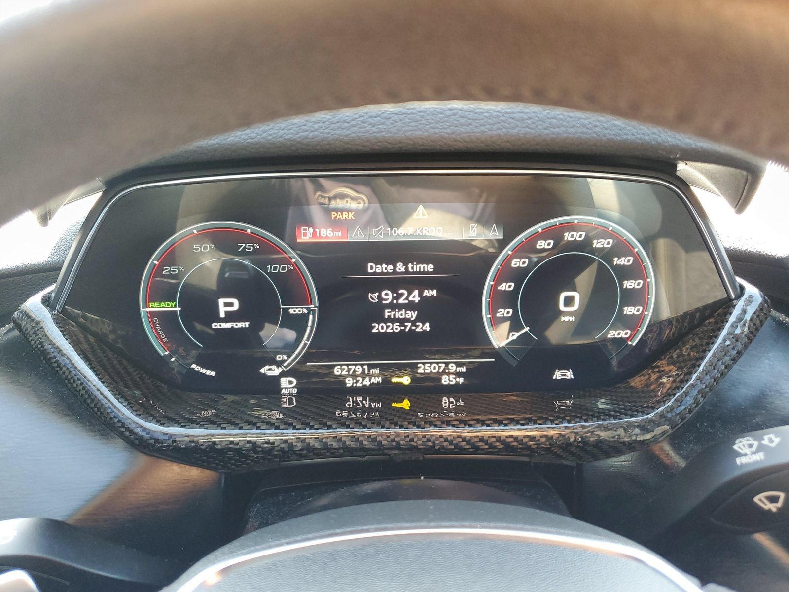 Used 2023 Audi e-tron GT Premium Plus AWD/4WD image 30