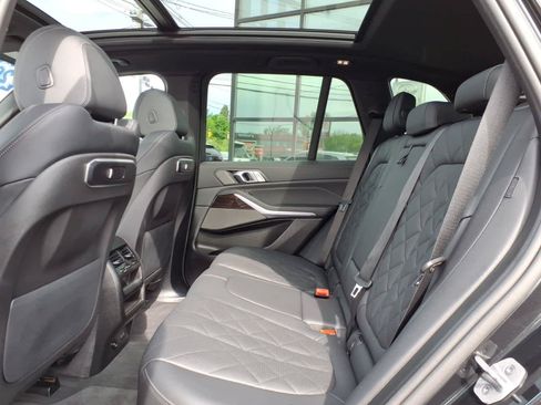 Used 2026 BMW X5 xDrive40i AWD/4WD image 13