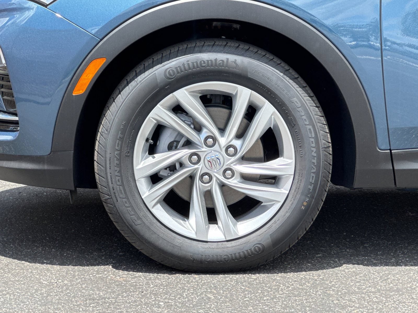 New 2026 Buick Envista Sport Touring w/ Convenience I Package FWD image 25