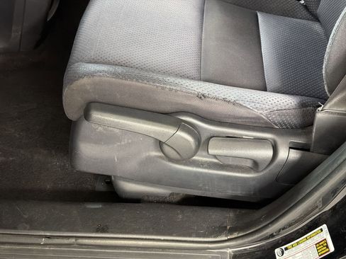 Used 2009 Honda CR-V LX image 14