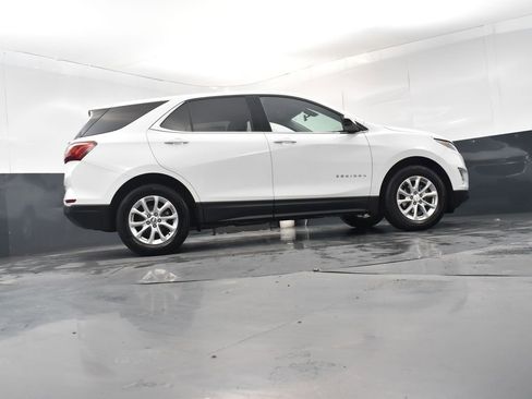 Used 2019 Chevrolet Equinox LT FWD image 24