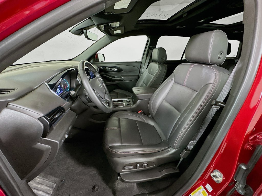 Used 2023 Chevrolet Traverse RS w/ LPO, Floor Liner Package AWD/4WD image 21