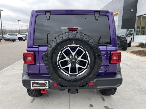 New 2026 Jeep Wrangler Unlimited Rubicon w/ Technology Group image 20