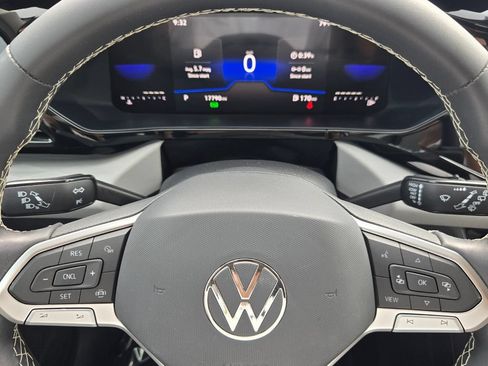 Certified 2023 Volkswagen Taos S FWD image 23