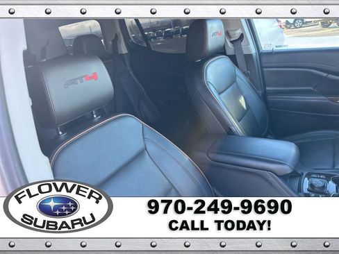 Used 2022 GMC Acadia AT4 w/ Technology Package image 11