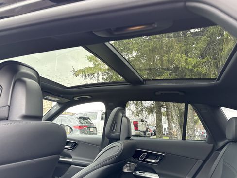 Used 2026 Mercedes-Benz GLC 300 4MATIC image 22