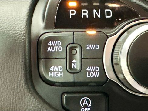 Used 2024 RAM 1500 Big Horn AWD/4WD image 22