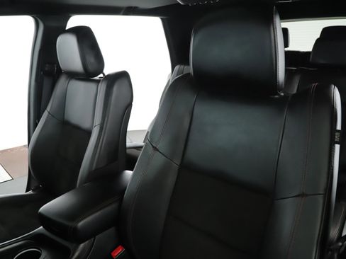 Used 2022 Dodge Durango R/T w/ Blacktop Package image 4