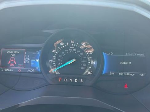 Certified 2022 Ford Edge SE w/ Black Appearance Package image 18