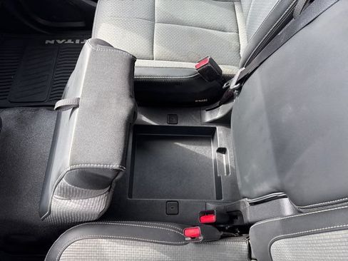 Used 2021 Nissan Titan S w/ S Utility Package RWD image 36
