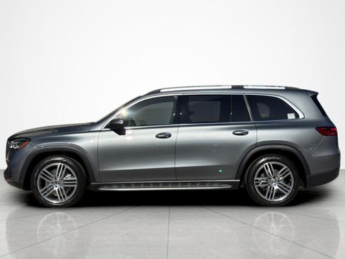 New 2026 Mercedes-Benz GLS 450 4MATIC image 2