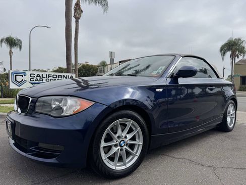 Used 2011 BMW 128i Convertible image 2