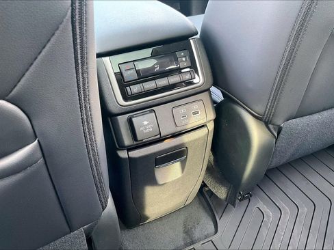 New 2026 Subaru Ascent Bronze Edition AWD/4WD image 25