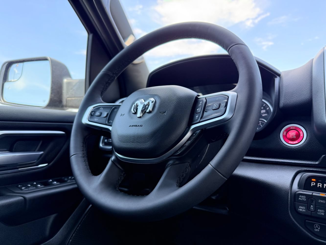 Used 2025 RAM 1500 Big Horn AWD/4WD image 10