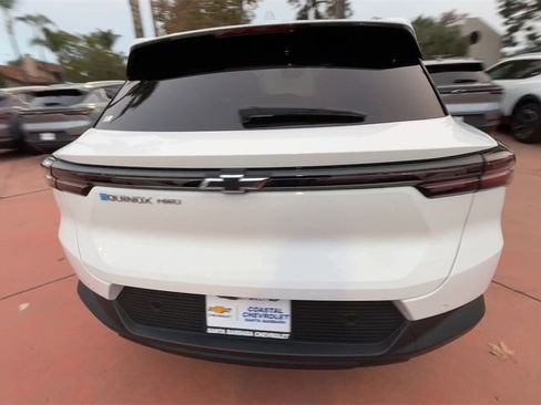 New 2026 Chevrolet Equinox EV LT image 7