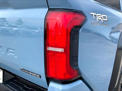 Certified 2026 Toyota Tacoma TRD Off-Road w/ TRD Off Road Upgrade Package AWD/4WD image 30