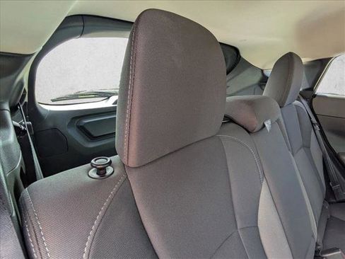 Used 2025 Subaru Crosstrek 2.0i Premium AWD/4WD image 12