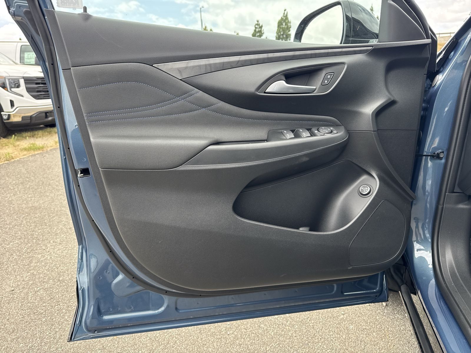 New 2026 Buick Envista Sport Touring w/ Convenience II Package FWD image 84