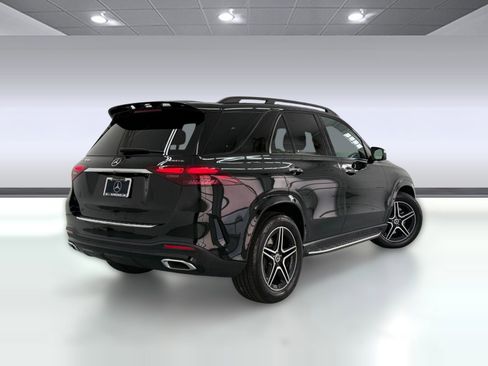 Used 2026 Mercedes-Benz GLE 450e 4MATIC image 8