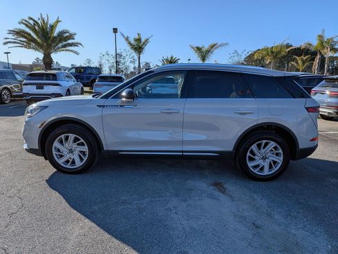 Certified 2022 Lincoln Corsair FWD image 7