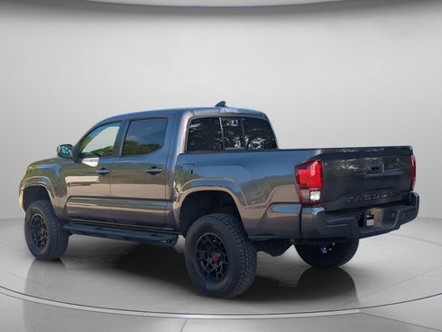 Used 2022 Toyota Tacoma SR RWD image 42
