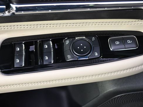 New 2026 Lincoln Corsair Premiere AWD/4WD image 23