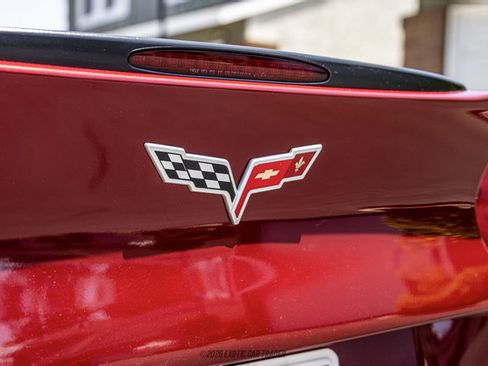Used 2006 Chevrolet Corvette Convertible w/ Preferred Equipment Group RWD image 68