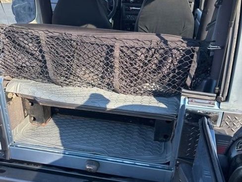 Used 1999 Jeep Wrangler SE image 41