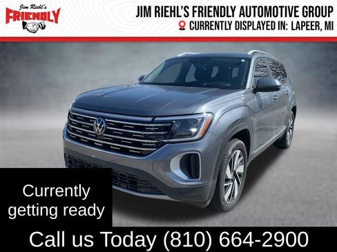 Used 2024 Volkswagen Atlas SEL image 1