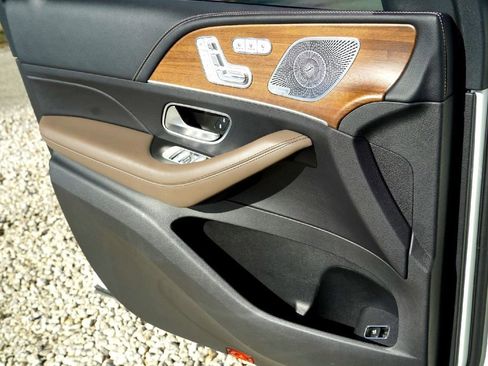 Used 2022 Mercedes-Benz GLE 53 AMG 4MATIC Coupe image 28