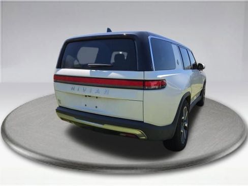 Used 2023 Rivian R1S Adventure image 6