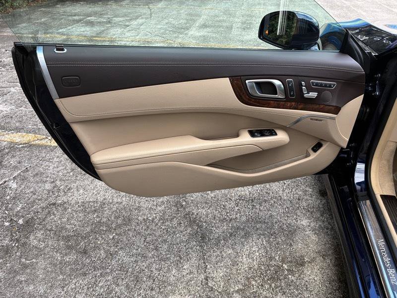 Used 2016 Mercedes-Benz SL 400 image 24