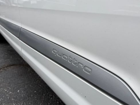 Used 2019 Audi Q7 3.0T Premium AWD/4WD image 9