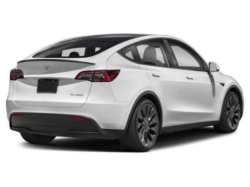 Used 2023 Tesla Model Y Long Range AWD/4WD image 3