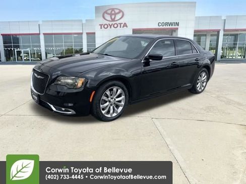 Used 2016 Chrysler 300 Limited AWD/4WD image 7