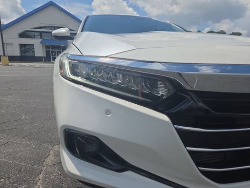Used 2021 Honda Accord EX-L image 28