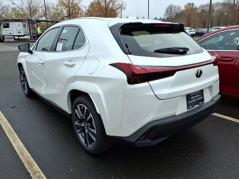 New 2025 Lexus UX 300h 300h Premium image 5