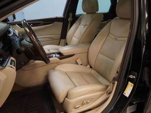 Used 2013 Cadillac XTS Premium AWD/4WD image 4