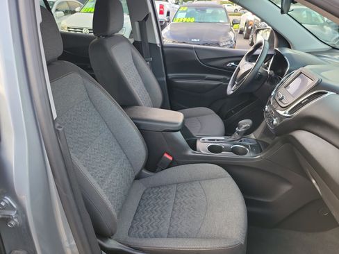 Used 2024 Chevrolet Equinox LT FWD image 20