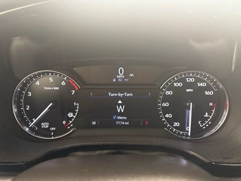 Used 2025 Cadillac XT5 Luxury FWD image 22