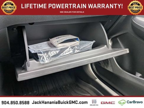 Used 2024 Buick Envista Sport Touring w/ Convenience I Package FWD image 25
