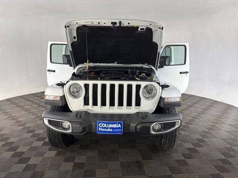 Used 2023 Jeep Wrangler Sahara image 14