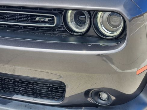 Used 2022 Dodge Challenger GT image 9
