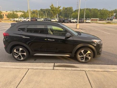 Used 2018 Hyundai Tucson Limited w/ Ultimate Package 02 FWD image 5