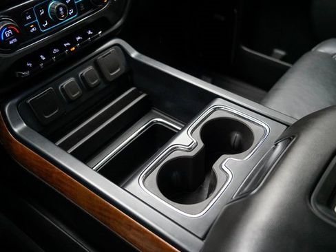 Used 2018 Chevrolet Silverado 1500 LTZ w/ LTZ Plus Package image 31