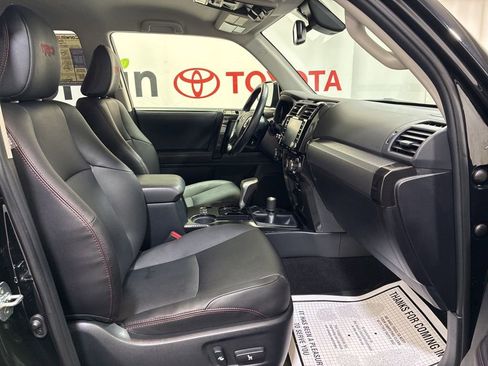 Used 2024 Toyota 4Runner TRD Off-Road Premium AWD/4WD image 11