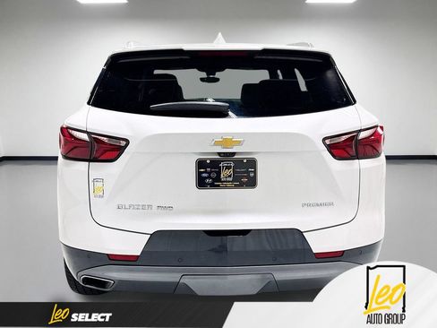 Used 2022 Chevrolet Blazer Premier w/ Enhanced Convenience Package AWD/4WD image 9
